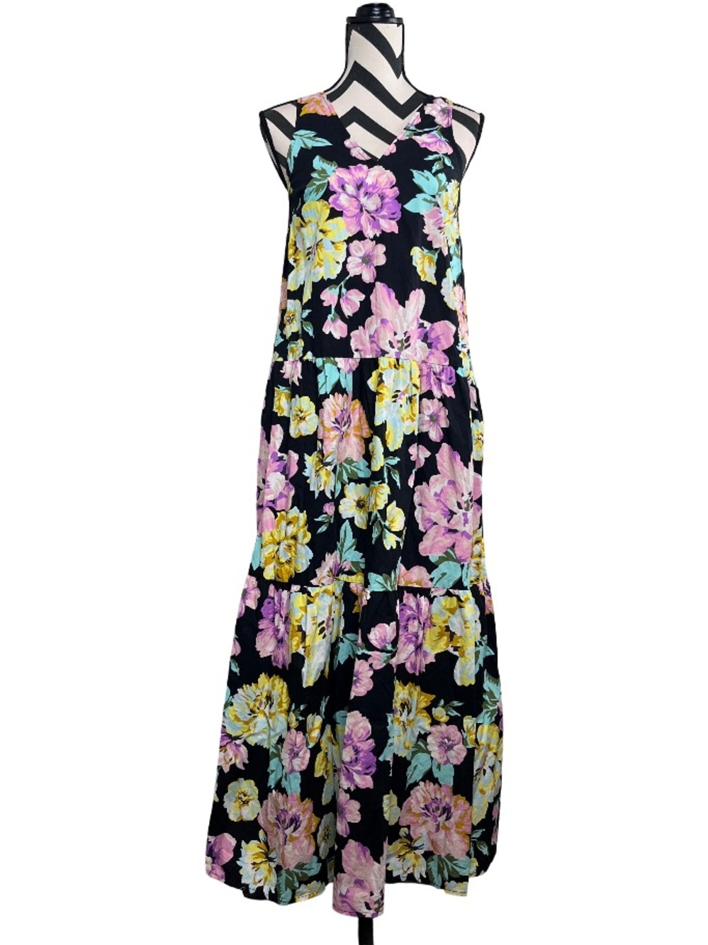 Who What Wear Sz XS Floral Sleeveless Midi Dress
